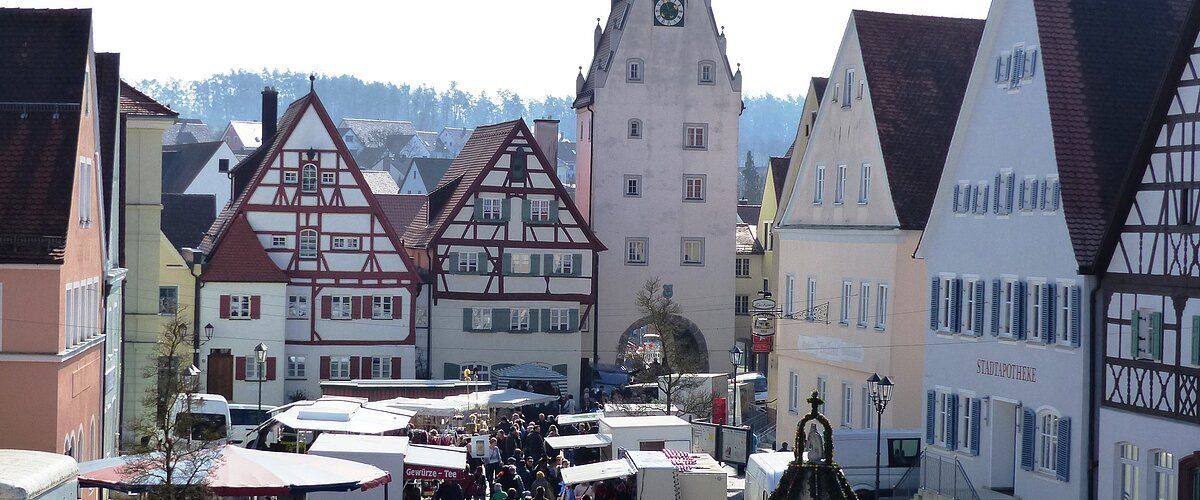 Herzlich Willkommen beim Josefsmarkt in Monheim